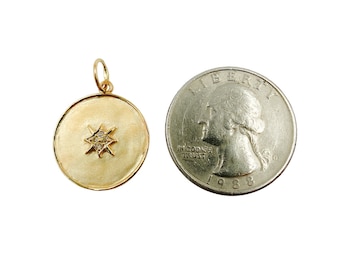 Colgante con dije de estrella de diamante en oro macizo de 14 quilates - 18 mm