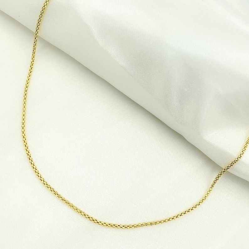 Cadena tipo palomitas de maíz de oro amarillo macizo de 14k, collar unisex para combinar con otros collares. 180KORD imagen 3