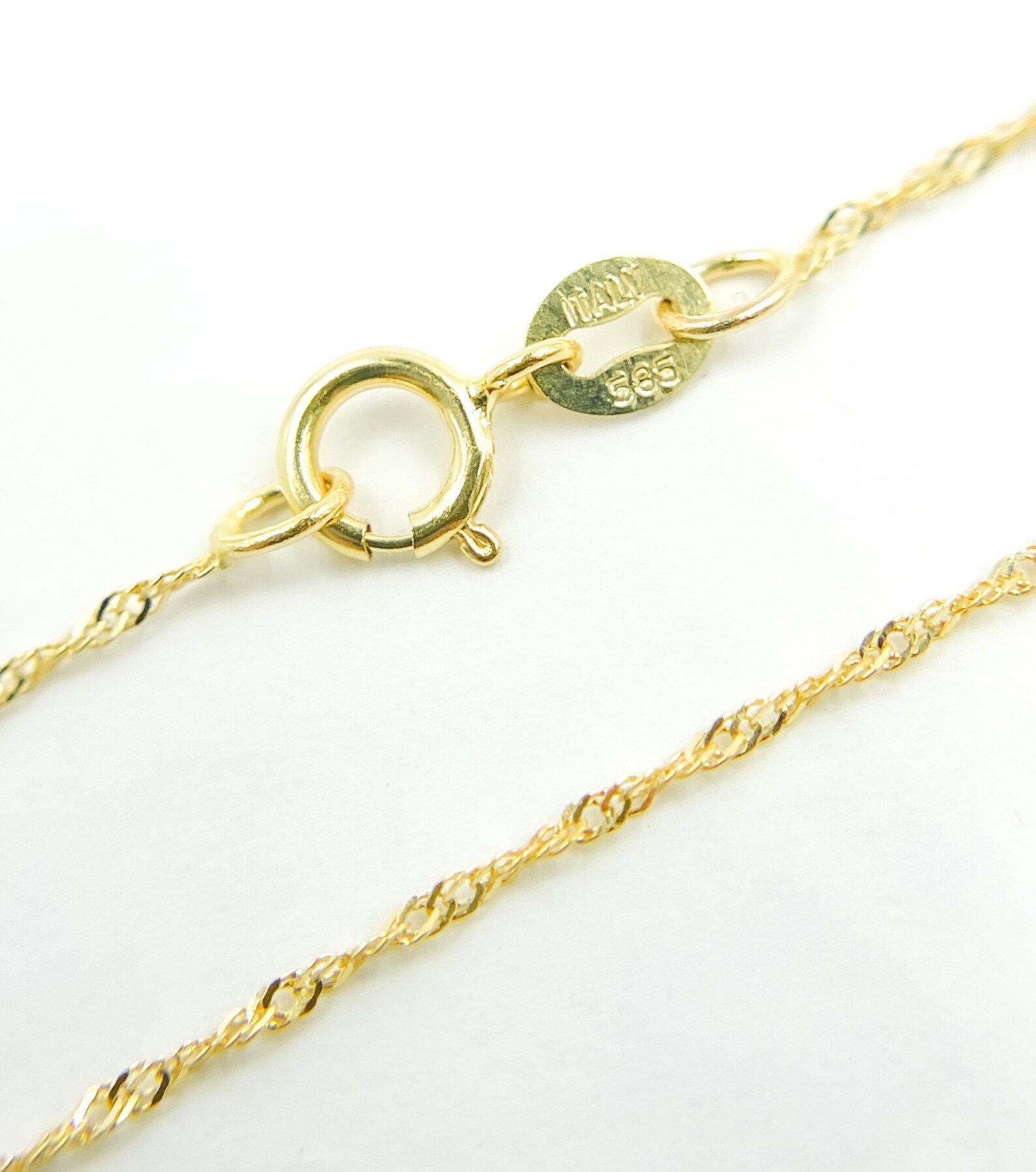 14k Solid Yellow Gold Singapore Chain Necklace, Twisted Pendant ...