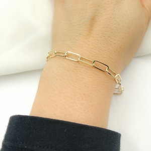 14K Solid Gold Bracelet. Oval Link 8x6mm Chain Bracelet. Real Gold bracelet 7.5 inches length. Layering Bracelet. Solid Gold Jewelry. 14K32