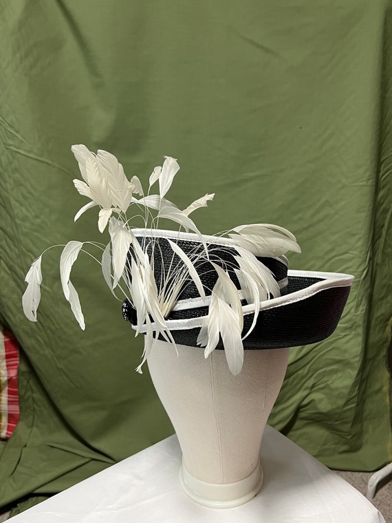 Gorgeous 1980’s vintage ladies dress hat - Gem
