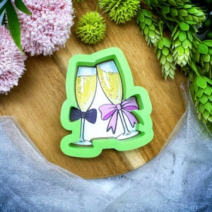 Champagne Flutes Bow Tie & Bow Cookie Cutter