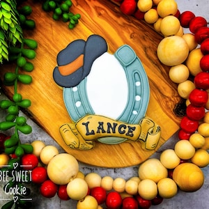 Horseshoe with hat and Banner Cookie cutter