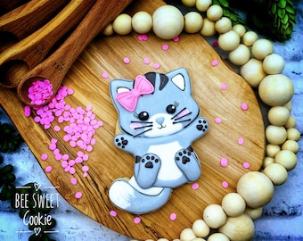 Belly Up Cat Cookie Cutter
