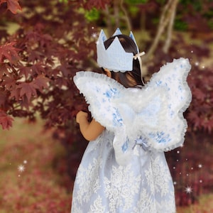 Butterfly wings for pretend play. Magic wings. Fairy wings.