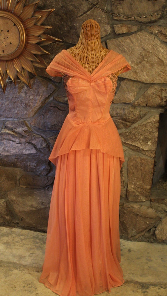 1940'S Evening Gown