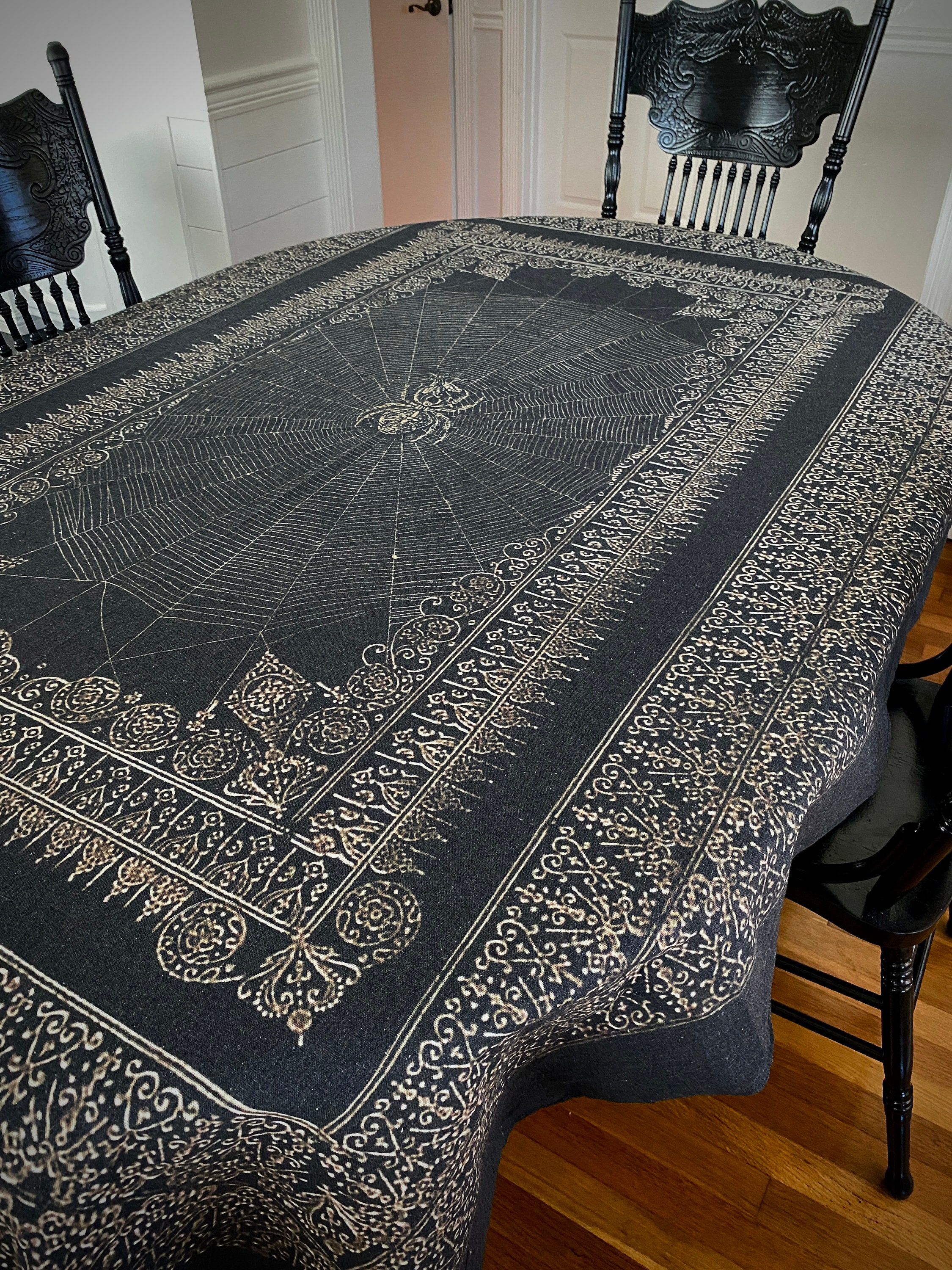 Rectangular Spider and the Fly Victorian Gothic Tablecloth - Etsy