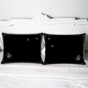 Come into My Parlour Standard Pillow Covers Silver