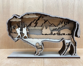 Archivo digital - Pieza de arte de bisonte de 7 capas para Glowforge - SVG - PDF - Multicapa