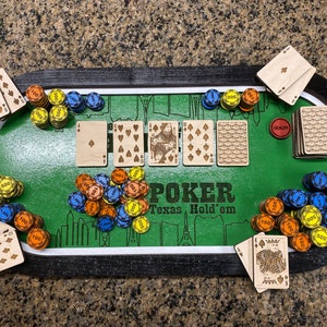 Pièce d’art de table de poker pour Glowforge - SVG - PDF - Multicouche - Fichier numérique
