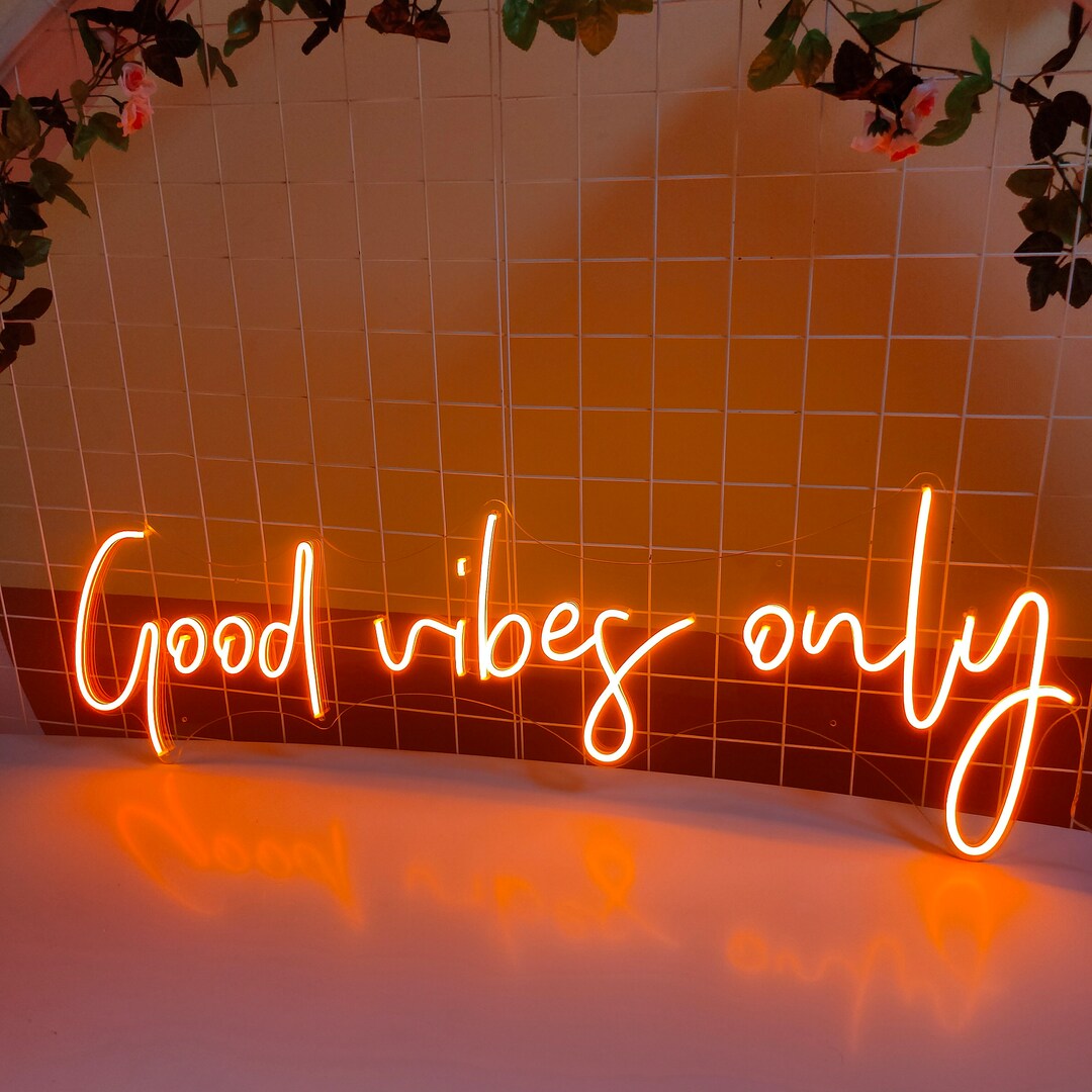 Good Vibes Only Neon Sign Wedding Neon Sign Wall Art Gifts for Decorations Handmade Neon Sign