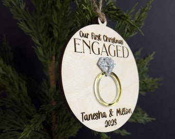 Premier Noël fiancé, ornement de Noël de mariage, ornement de mariage, ornement de M. et Mme, cadeau de Noël pour les jeunes mariés, cadeau de mariage pour couples