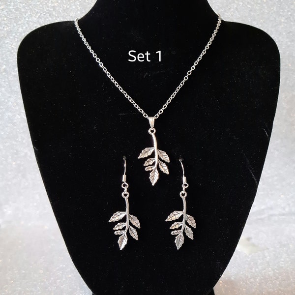 Beautiful Leaf Necklace and Earring Sets , Leaf Earrings , Leaf Necklaces , Leaf pendants , Silver jewellery , Jewellery sets , Necklace set