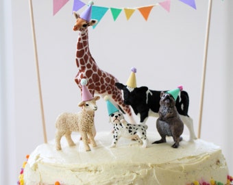 DIY mini party hats for Schleich animals and other toy characters - set for 20 pieces