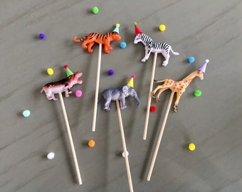 Mini cake topper animals with small party hats “Safari”