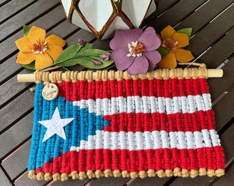 Puerto Rico Macrame Flag / Puertorican Flag / Puerto Rico / Small Flag Puerto Rico/ Macrame Puerto Rico