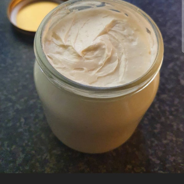 Whipped body cream, all natural skin care ingredients Avocado butter Shea butter and Coconut oil.