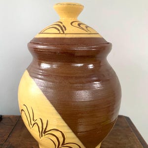 Handmade sugar jar / Salt pig with Lid, studio pottery , Handcrafted Pottery