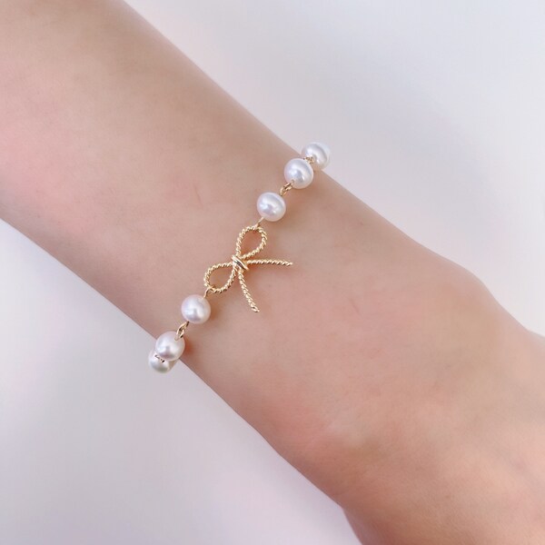 beaded tie bracelet