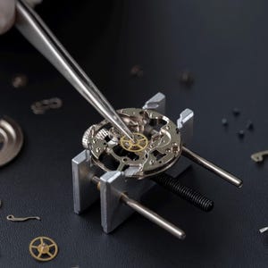 Mechanical Watchmaking Kit - TIMECRAFT image 2