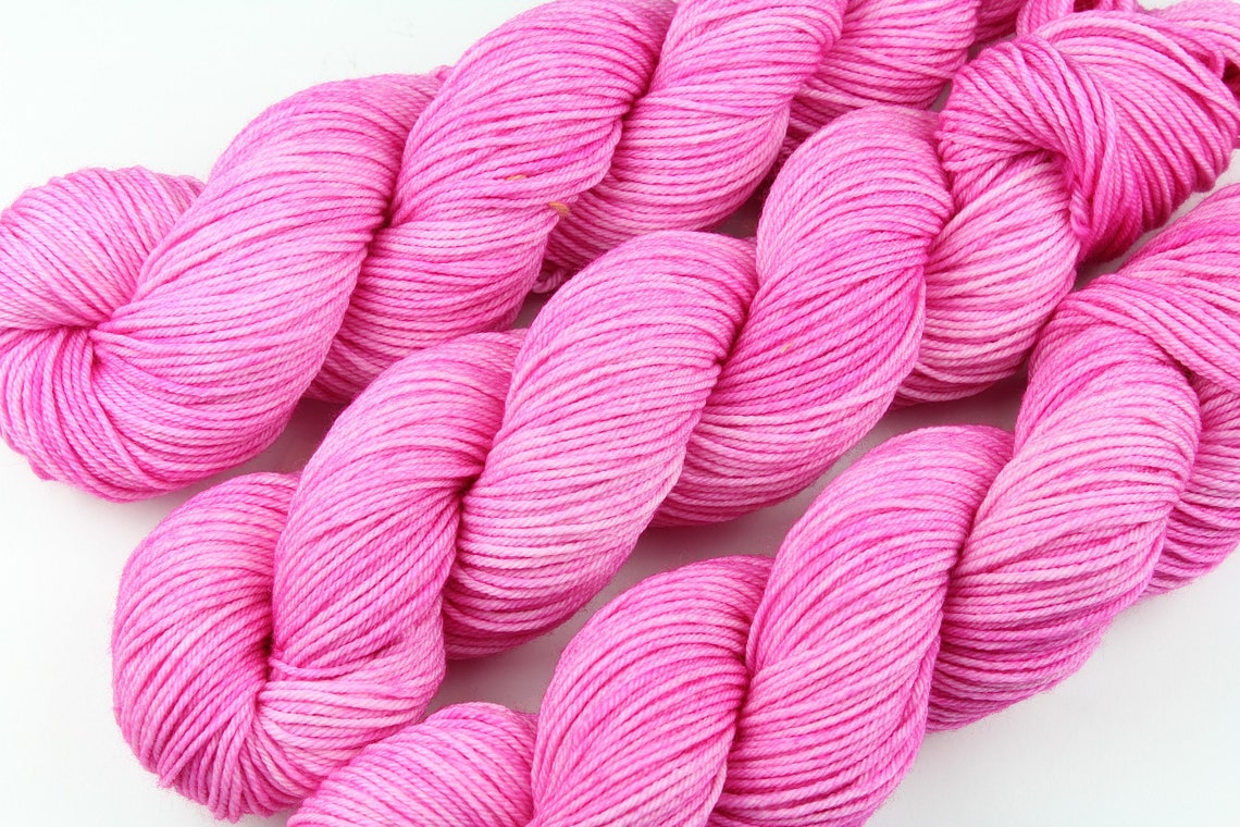 Simply Pink Pink hand Dyed Yarn UK 100 Superwash Merino Etsy France