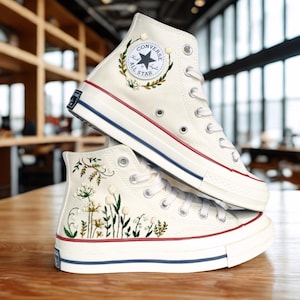 Custom Embroidered Converse Chuck Taylor, Green Converse Embroidery Wildflowers, Garden Flower Embroidered Shoes, Unique Gifts for Her