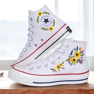 Converse de boda con bordado floral, zapatos personalizados con bordado de girasol y lavanda para novia, zapatillas de novia con flores bordadas, regalo de boda