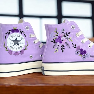 Wedding Converse for Bride, Flower Embroidered Converse Custom, Shoes Embroidered Purples Bouquet, Bridal Converse Sneakers LL