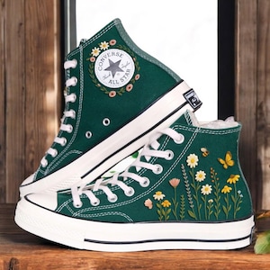 Custom Embroidered Converse 70s Chuck Taylor, Green Converse Embroidery Wildflowers, Garden Flower Embroidered Shoes, Unique Gifts for Her