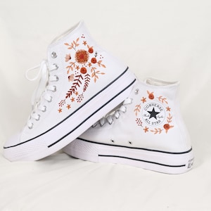 Custom Embroidered Wedding Converse, Brown Flowers Embroidered Sneakers for Bride, Embroidered Wedding Reception Shoes, Wedding Gifts LT