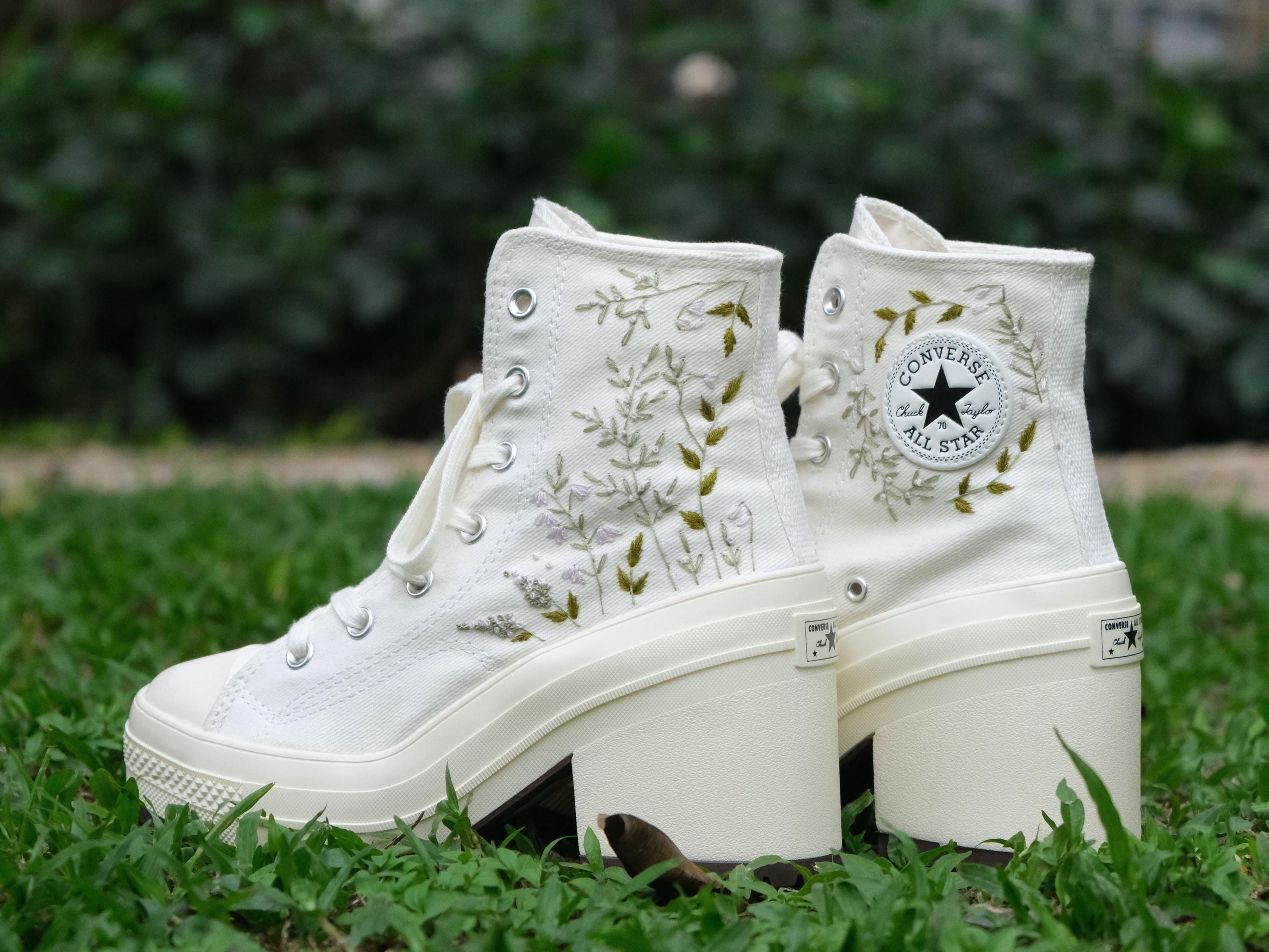 Vintage Sneaker Heel