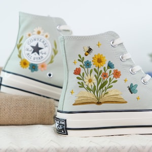 Converse bordado cogumelo, sapo, Converse bordado cogumelo, sapatos personalizados, tênis bordados sapo e cogumelos, presente para ela LT