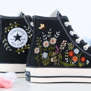 Converse Embroidery Dandelion Flower, Custom Converse Chuck Taylor Embroidered Garden Flower, Embroidered Converse Custom Wedding Flowers LT