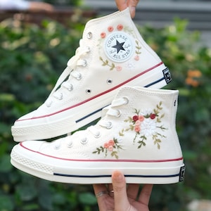 Bridal Converse/Embroidered converse/Custom Converse Chuck Taylor 1970s Floral Converse/Embroidery Logo/Wedding Converse/Converse Pink Rose