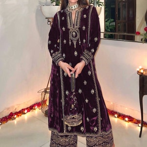 Pakistani Embroidered Red Velvet Kurta pant Set Partywear, Winter Velvet Salwar Kameez, Designer Velvet Suit, Wedding wear Free shiping image 7