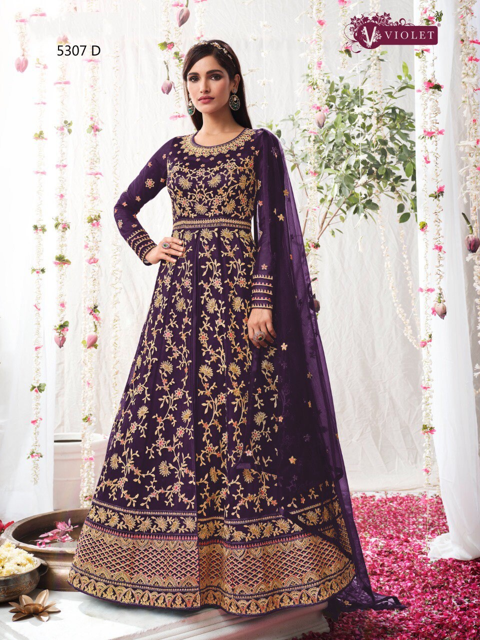 Floor touch gown shop suits