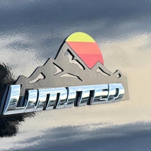 Fifth Gen 4Runner Limited Magnet Set: Retro Mountain Scene Graphic