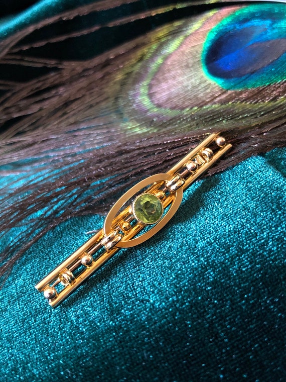 Edwardian 15ct Gold Peridot Brooch