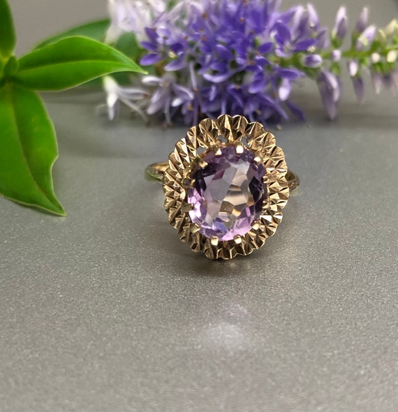 1970s Amethyst Ring Vintage 9ct Gold Diamond Cut … - image 2