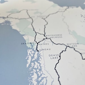 Carte des trajectoires de vol - Itinéraire - Personnalisez la carte mémoire - Croisière en bateau, voyage en avion, sentier de randonnée, vacances, itinéraire en voiture [FICHIER NUMÉRIQUE]