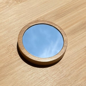 Bamboo Pocket Mirror - Travel Makeup Beauty Bag Eco Sustainable Green Wood Natural Round Circle Compact