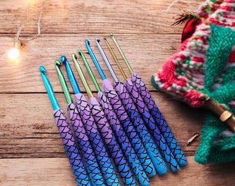 9 Piece Mermaid design Ergonomic Floral Design Crochet Hook set