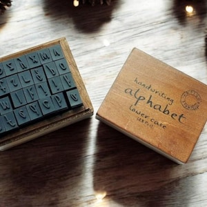 Jeu de tampons en bois minuscules de style alphabet vintage - Tampons d'écriture manuscrite - Fournitures de scrapbooking - Fournitures de journaux