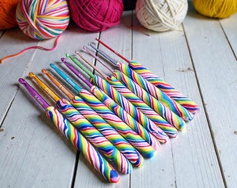 Crochet Hook Set: Ergonomic Mosaic Handles (2-6.5 mm)