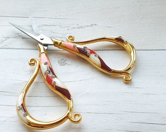 Stunning Enamel Retro style sewing scissors - Rustic Shabby Chic Sewing Supplies - Embroidery Scissors - Stocking Filler - Christmas gift