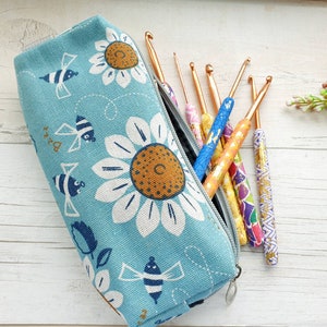 10 Piece Ergonomic Floral Design Crochet Hook set with Floral Sun and Bee Cotton Storage Bag - Mothers Day Crochet Gift Set