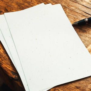 Bündel von 25 - Basilikumsamen A4 Papier, Samen Papier, Samen eingebettet Papier, bepflanzbares Papier 280 g/m² Hochzeit lädt ein, Dankeschön, Notizen