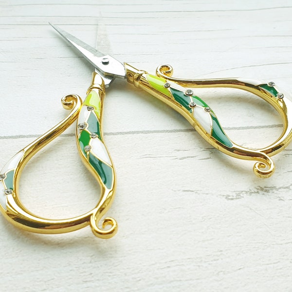 Stunning Enamel Retro style sewing scissors - Rustic Shabby Chic Sewing Supplies - Embroidery Scissors - Stocking Filler - Christmas gift