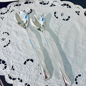 Vintage ornate Silver plated silverplate serving utensil salad server beaded detail marked ITALY 9.5&quot;