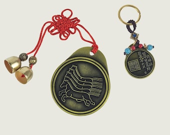 Mapae Korean Horse Badge Keychain, Traditional Joseon Official Identity Tag with Chrysanthemum Knot, Hanbok Keyring